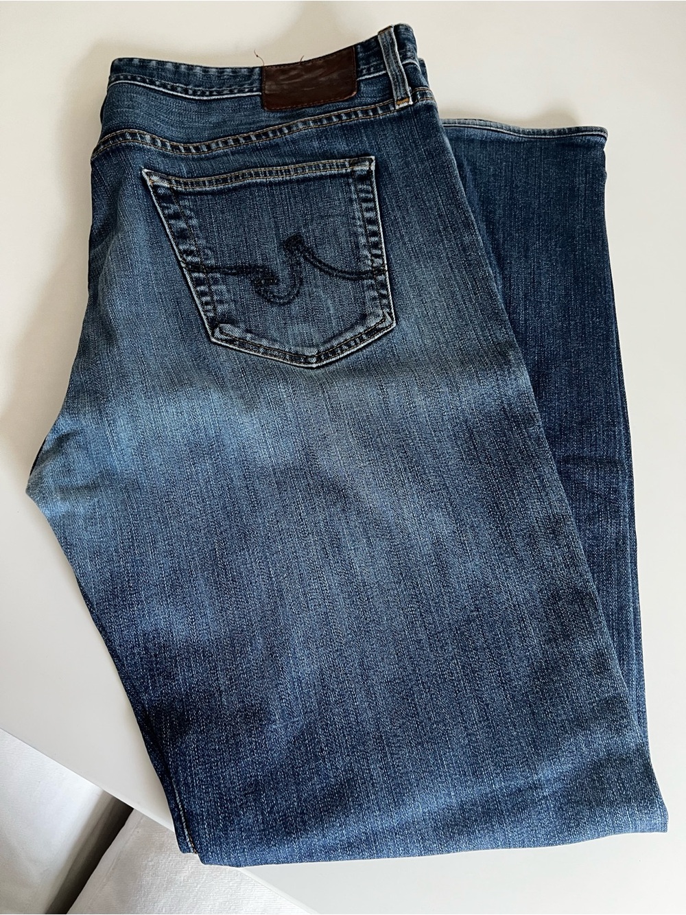 AG “The Graduate” Men's Blue Denim Jeans 38